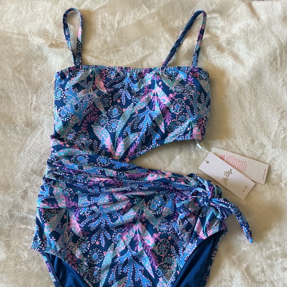 NWT women’s Lilly Pulitzer Snyder One Piece Swimsuit Star Gazing Barton Blue 8 - Picture 3 of 9